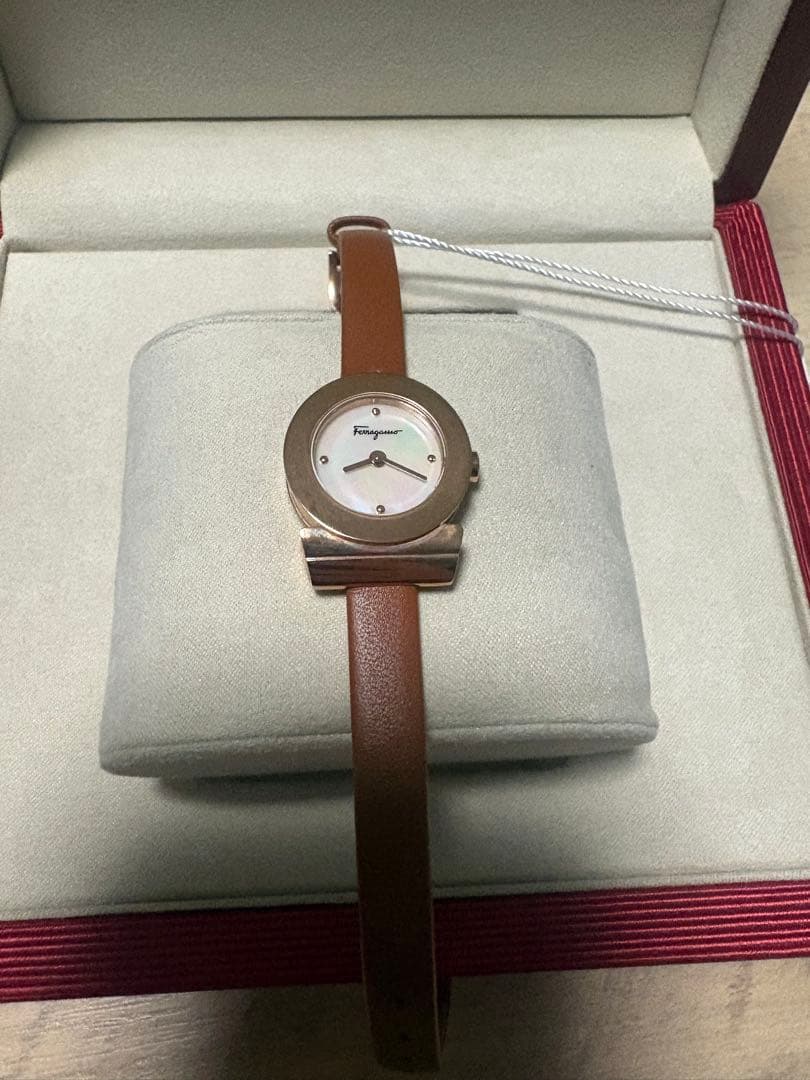 Salvatore Ferragamo サルヴァトーレ フェラガモ ガンチーニ Salvatore Ferragamo (サルバトーレフェラガモ) ガンチーニ ローファー