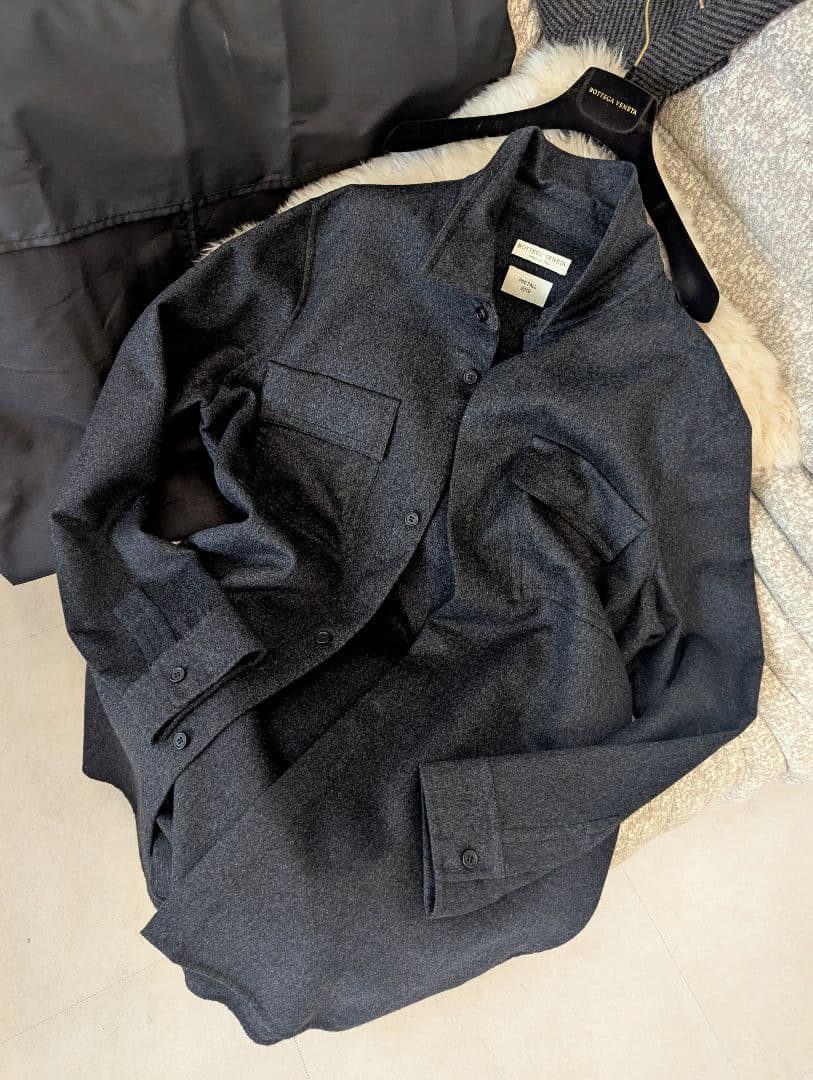 あ*ん様 至極 2019PF ボッテガ・ヴェネタ カシミア100％ ダブルフェイ