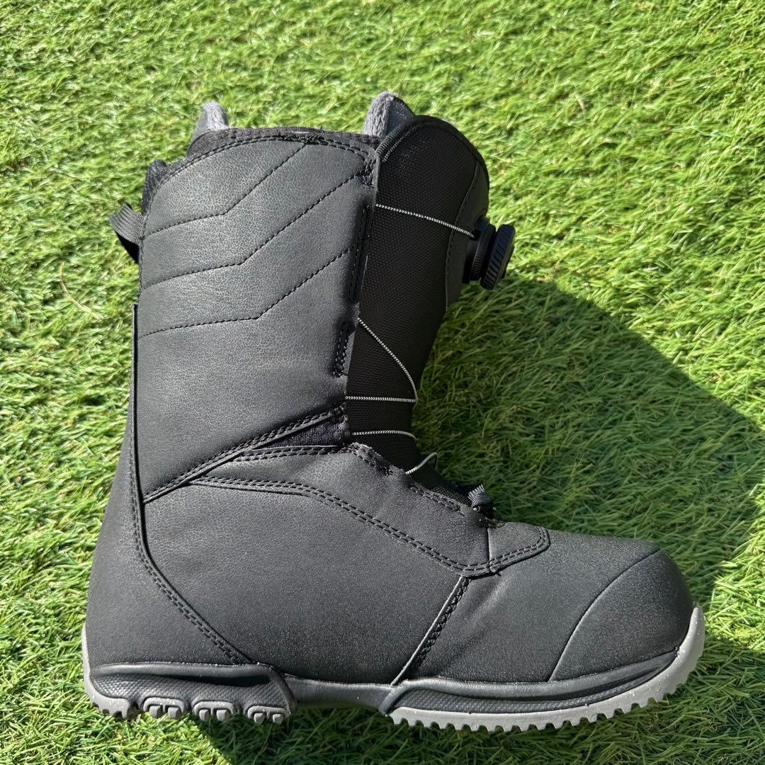 美品　BURTON RULER BOA WIDE 26.0cm スノボブーツ