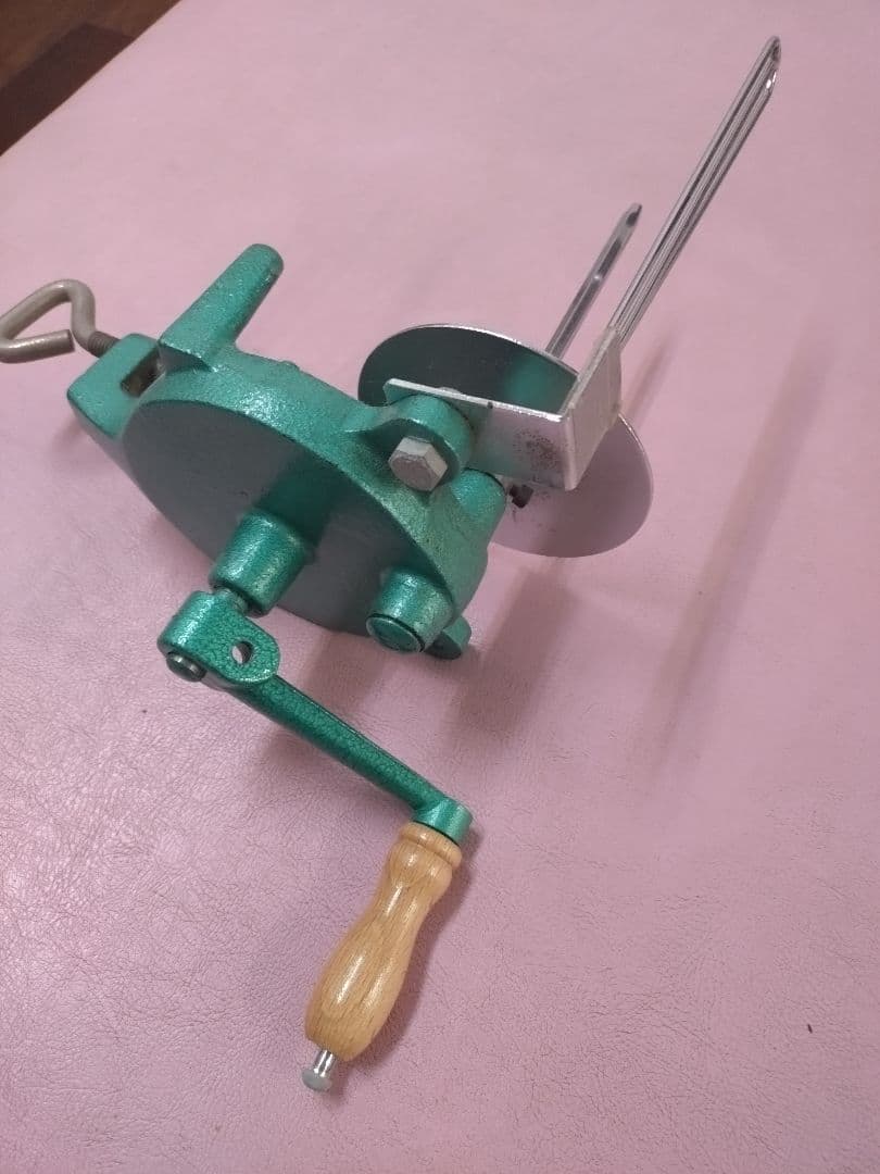 包帯巻き器 松吉医科器械 包帯巻器（手動式）1：1 1台（直送品） - アスクル