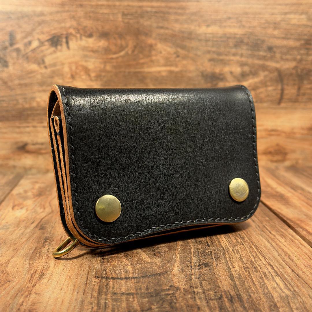 昭南本ヌメ使用のお札を折らずに収納できるショートトラッカー