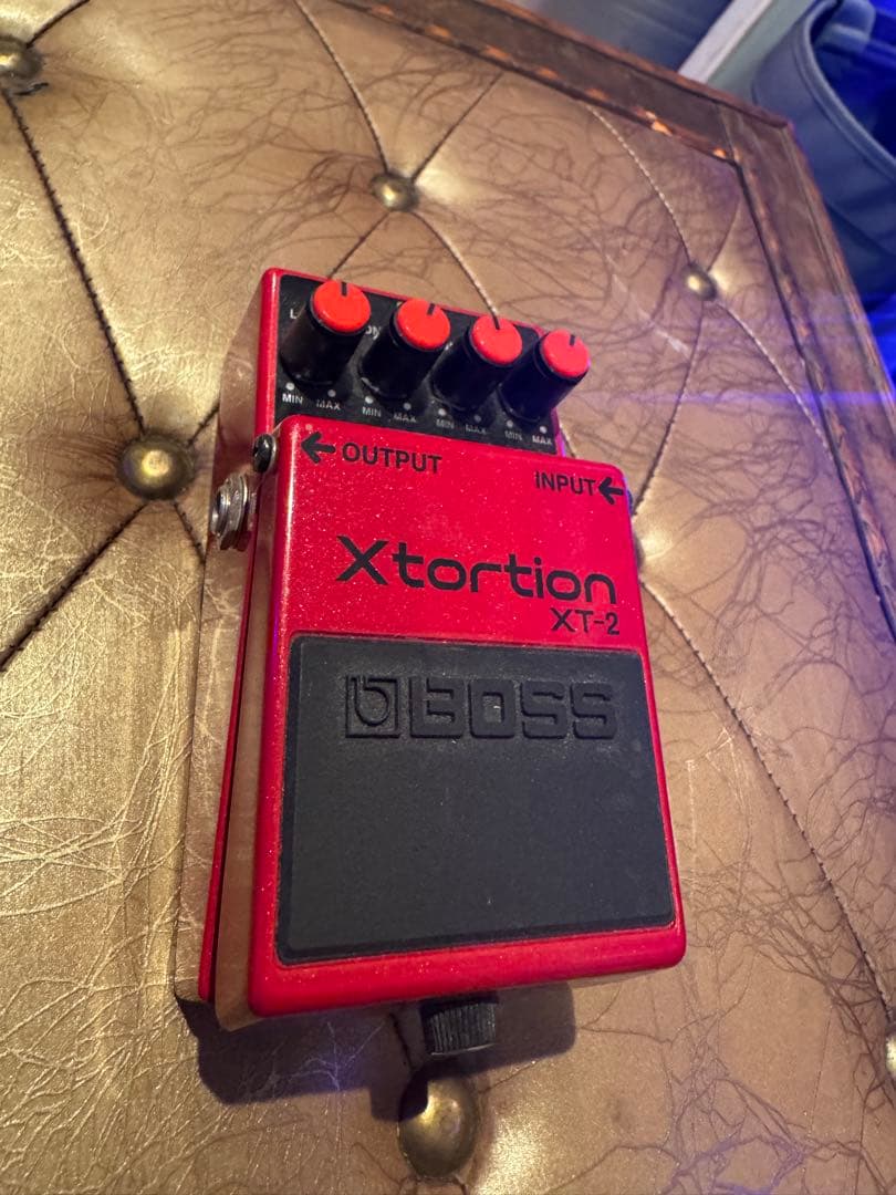 BOSS Xtortion XT-2 ギターエフェクター Boss // XT-2 Xtortion Distortion (Demo) - YouTube