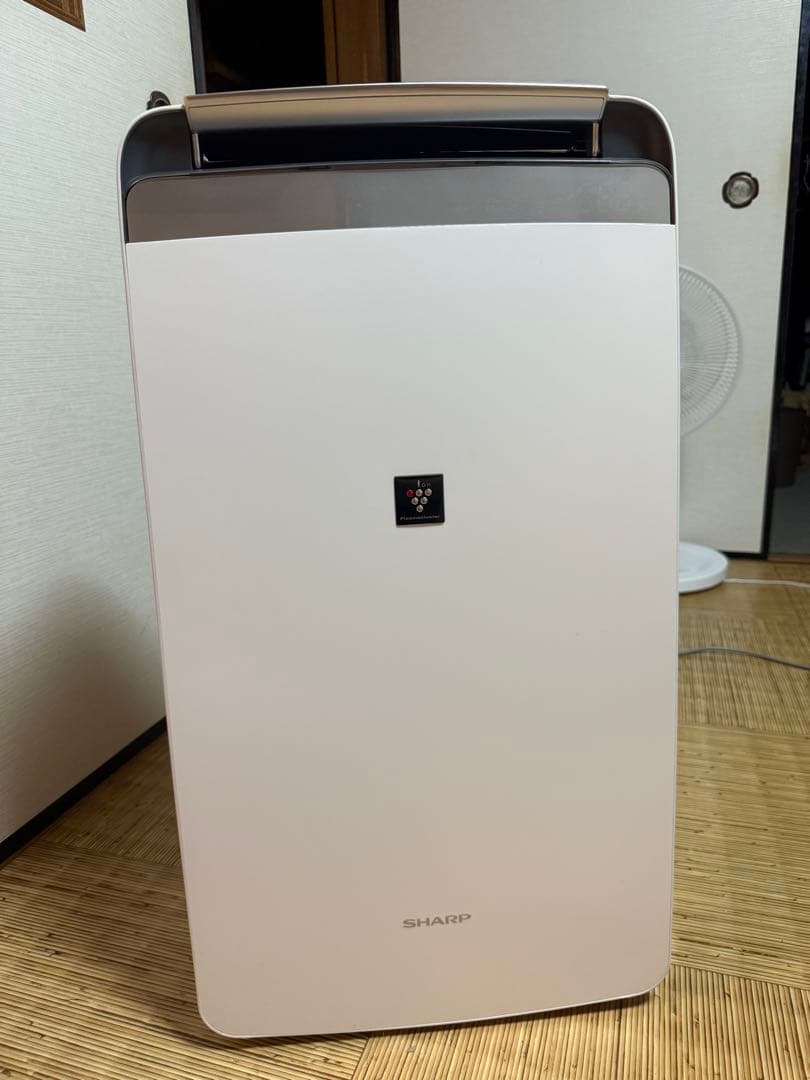 2023年製 SHARP衣類乾燥・除湿機（ホワイト）CV-S180 衣類乾燥除湿機 ホワイト CV-S180-W [コンプレッサー方式 /木造23畳