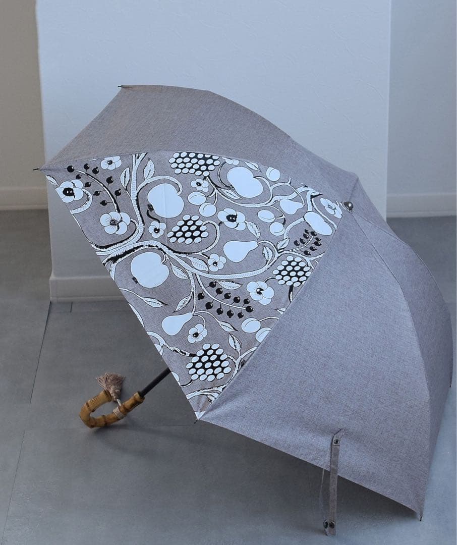 utatane×Kuovi 100％完全遮光日傘 折りたたみ utatane｜utatane*Kuovi 100%完全遮光日傘 折りたたみ 3段55cm