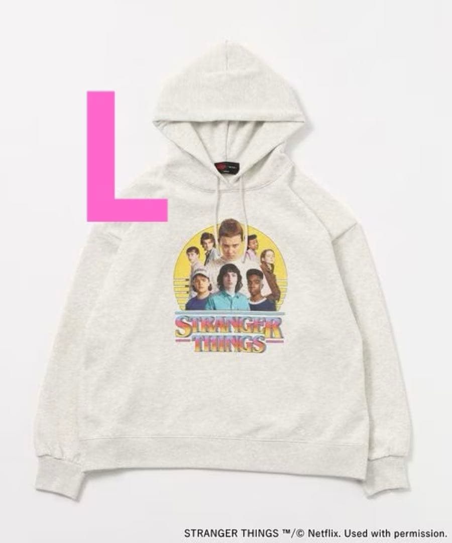 STRANGER THINGS】コラボ 缶バッチ付きパーカーLショッパー付き - メルカリ