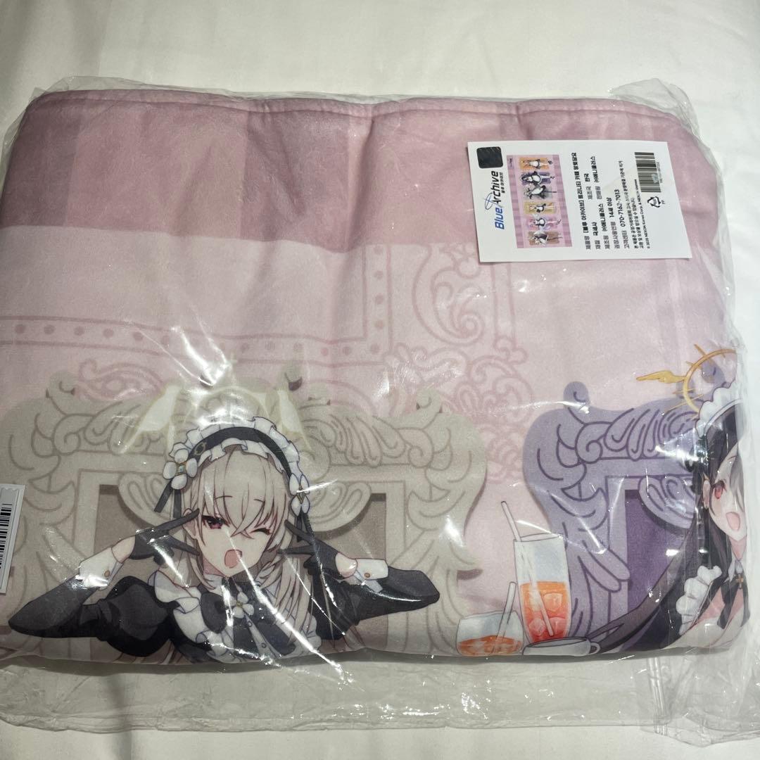 Blue Archive 韓国限定 ブルアカカフェ ブルーアーカイブ マント毛布