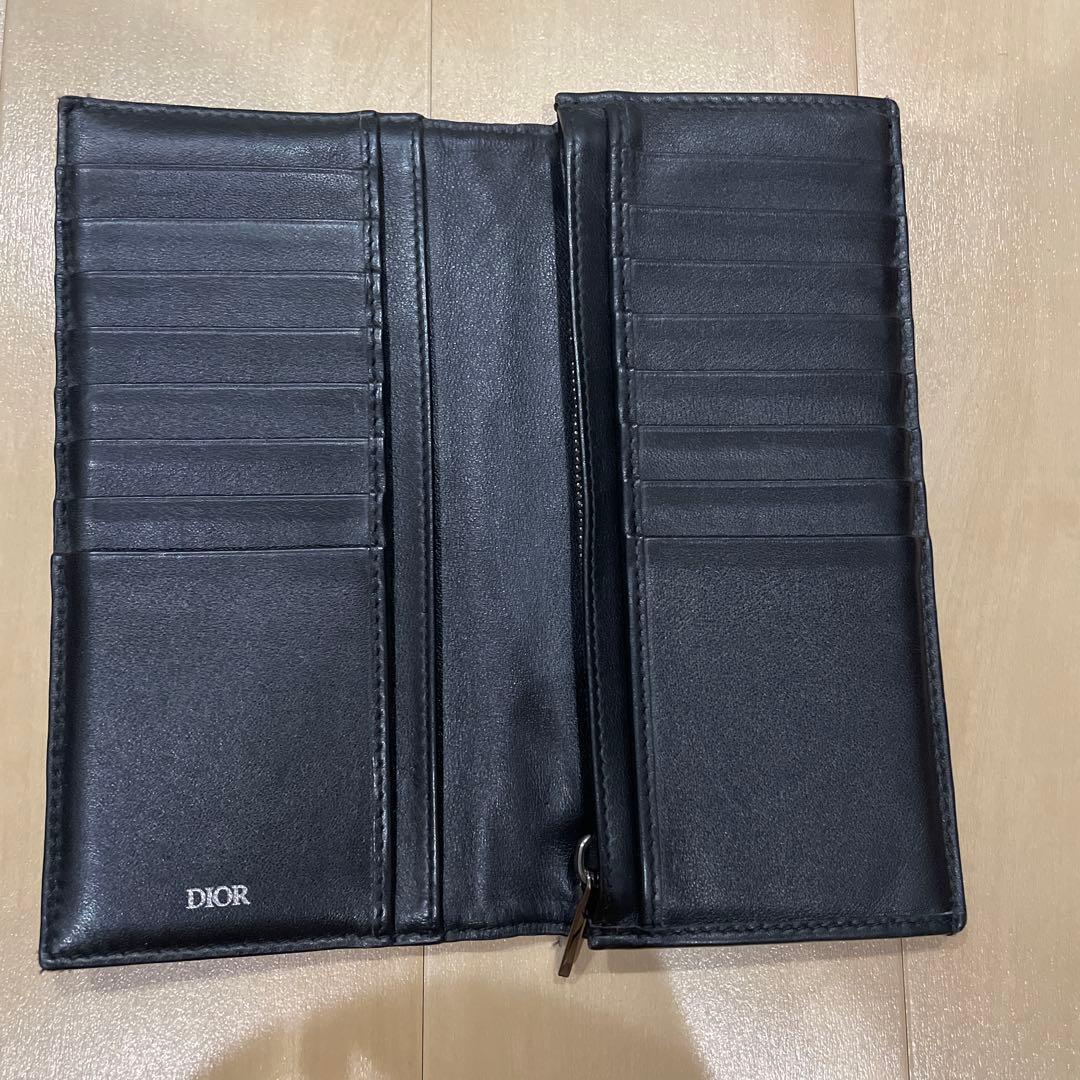 Dior 長財布 ネイビーとホワイト