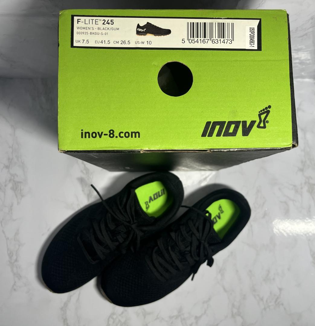 最終お値下げ！ INOV-8 レディース スニーカー 26.5cm ブラック