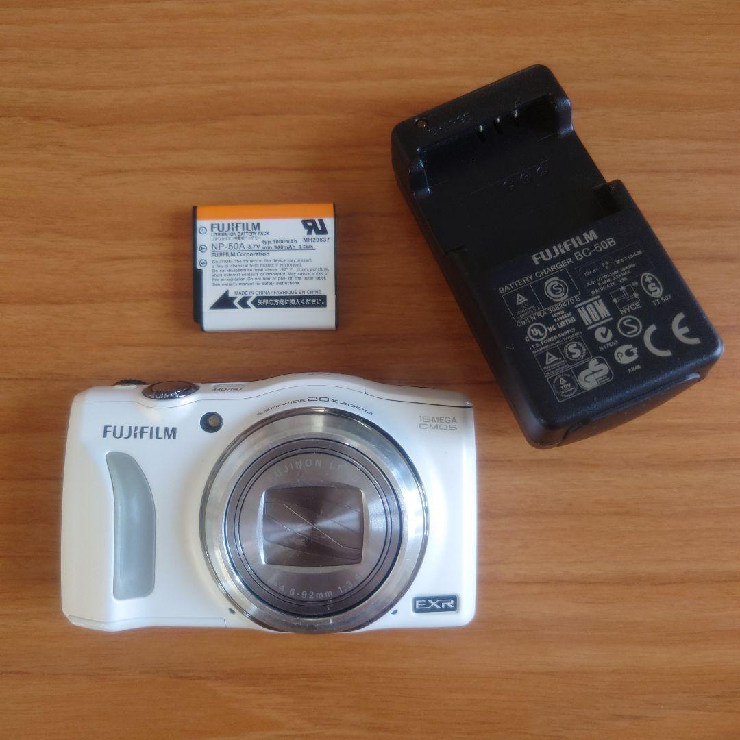 FUJIFILM EXR ホワイト コンパクトデジタルカメラ 富士フイルム FinePix Z2000EXR [ホワイト] 価格比較 - 価格.com