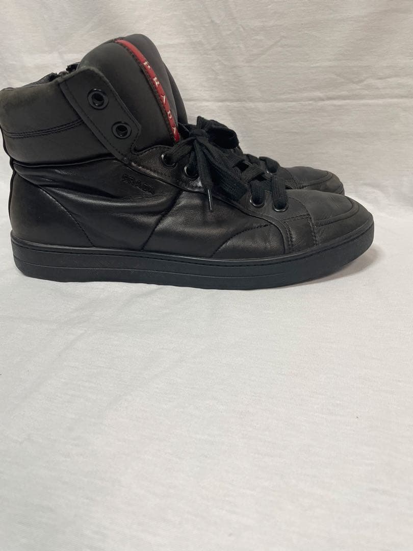2D106 PRADA スポーツ ハイカット スニーカー 6(26.0cm相当) - メルカリ