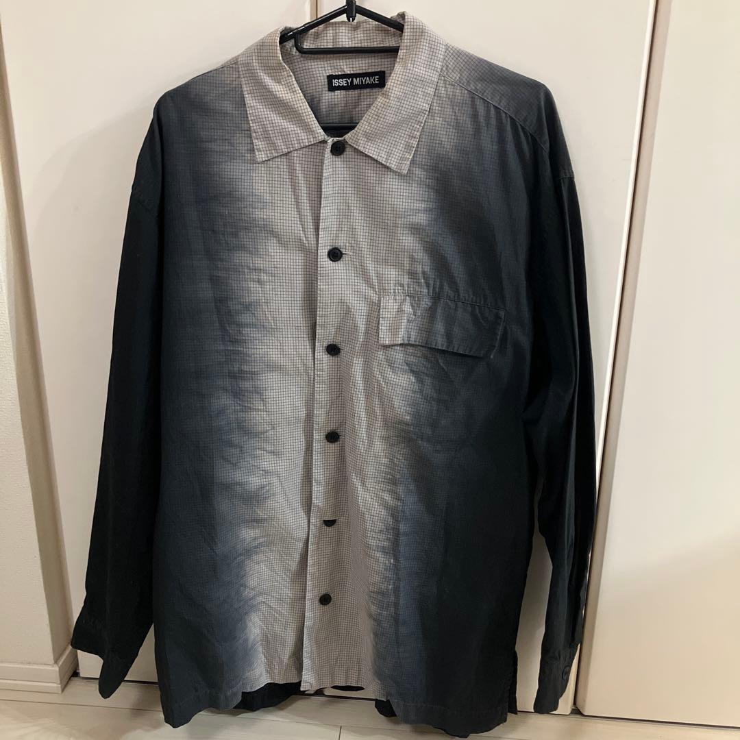 ISSEY MIYAKE グラデーションシャツ　チェック　長袖 イッセイミヤケISSEY MIYAKE カラフルグラデーションプリントシャツ