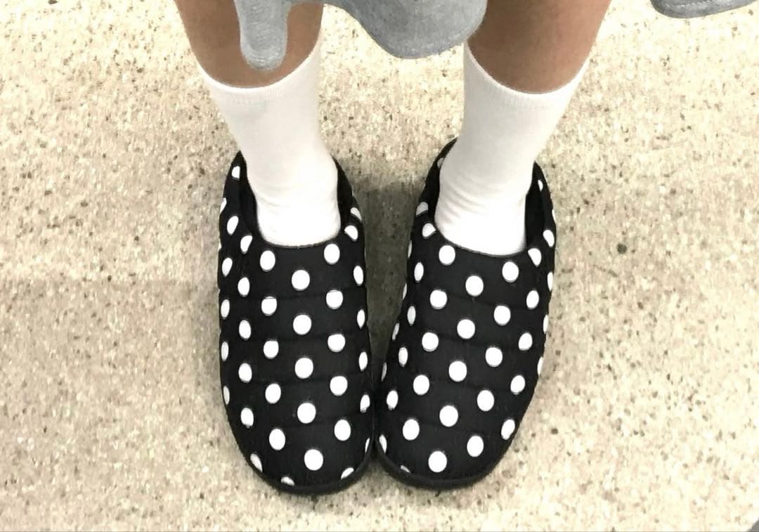 IVE レイ着用】 SUBU DOT ドット 水玉 24〜25.5 - メルカリ