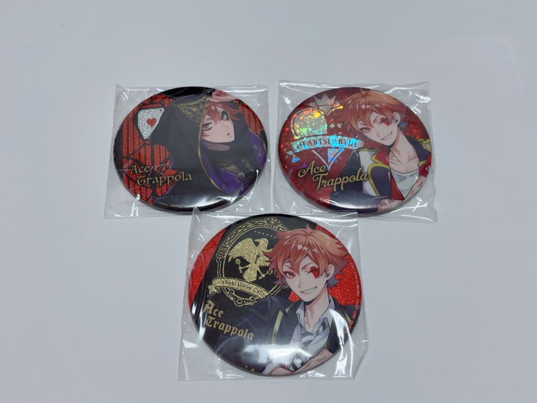 ツイステ エース 缶バッジ - メルカリ