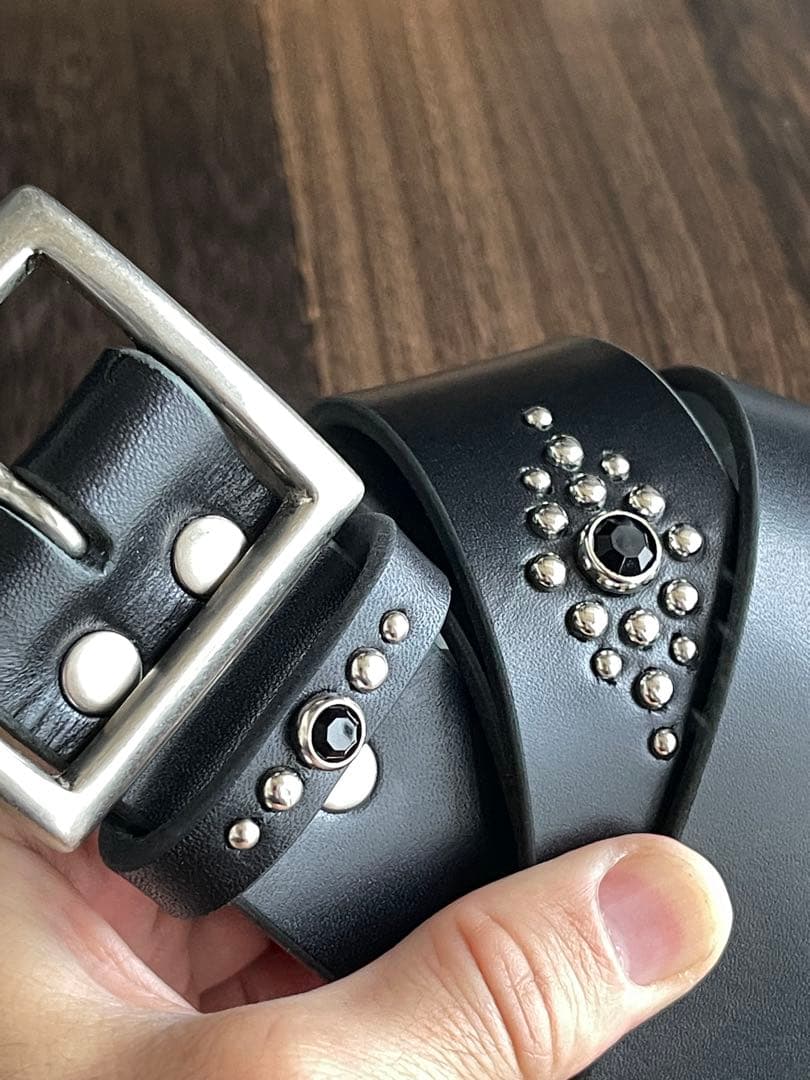 スタッズギャリソンベルト 牛ヌメ シルバー 38mm HTC CALEE