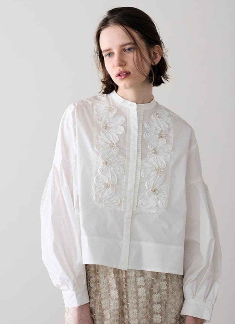 マリリンムーン　SOI-MeMEコード刺繍パールブラウス SOI-MeME】code embroidery pearl blouse – MARILYN MOON OFFICIAL