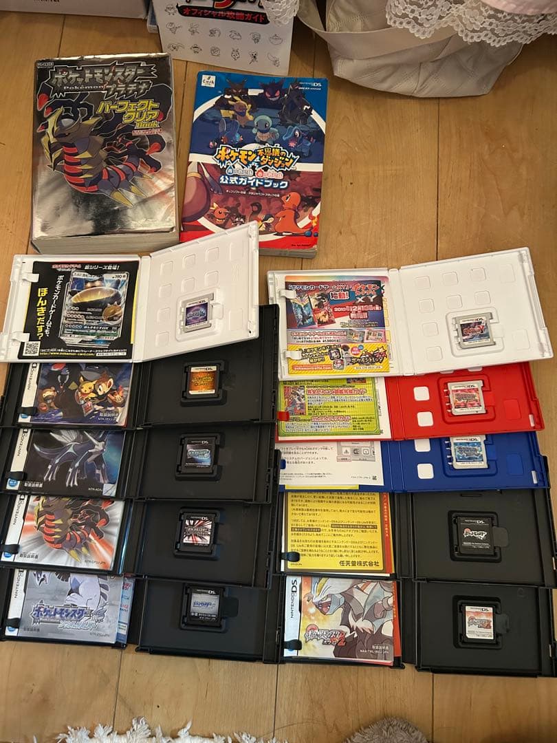 ポケモン DS / 3DS ソフト まとめ売りセット ＋攻略本 - メルカリ