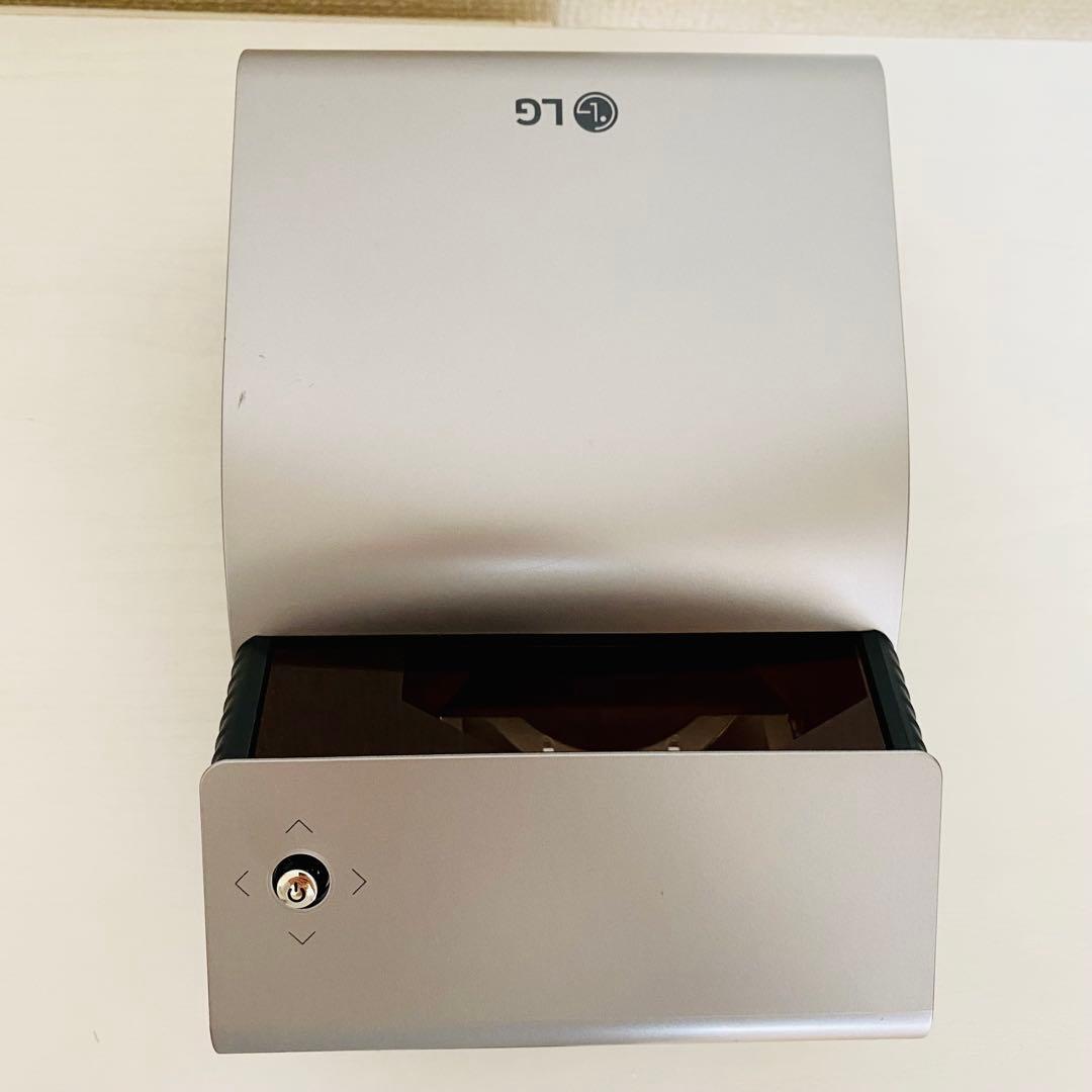 LG PH450UG 超短焦点 バッテリー内蔵 LEDプロジェクター - メルカリ