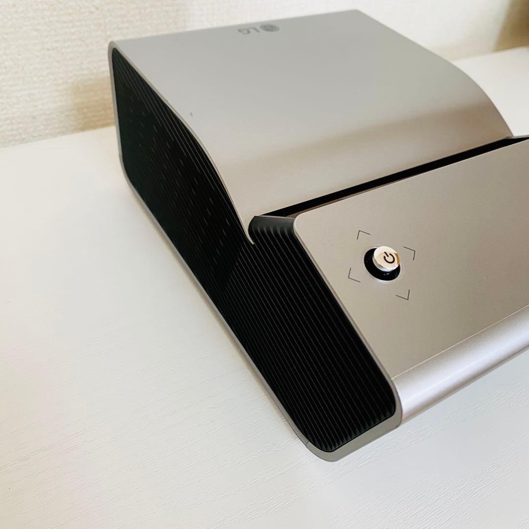 LG PH450UG 超短焦点 バッテリー内蔵 LEDプロジェクター - メルカリ