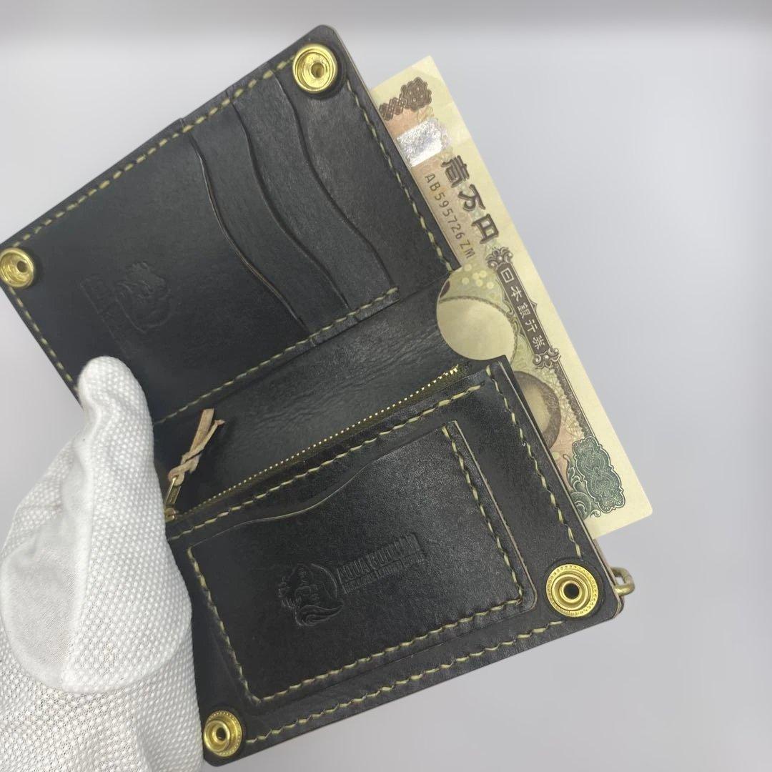 無骨 丘染めブラック ミドルトラッカーウォレット マチ/小判かん