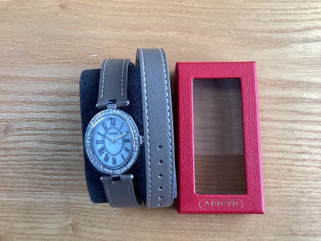 新品、未使用！ABISTE 腕時計JAL機内限定商品！再値下げしました！ ABISTE - JAL機内販売 限定 アビステ クリスタルブラック ウォッチ