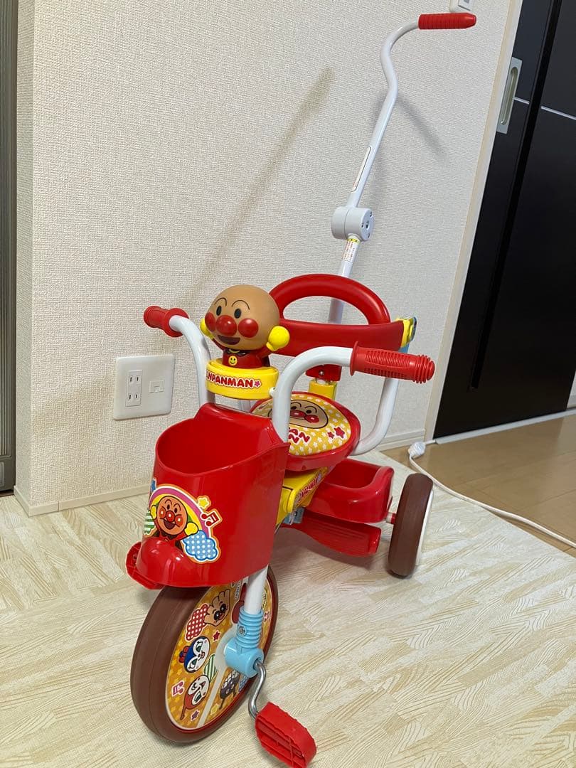 アンパンマン 折りたたみ三輪車 - メルカリ