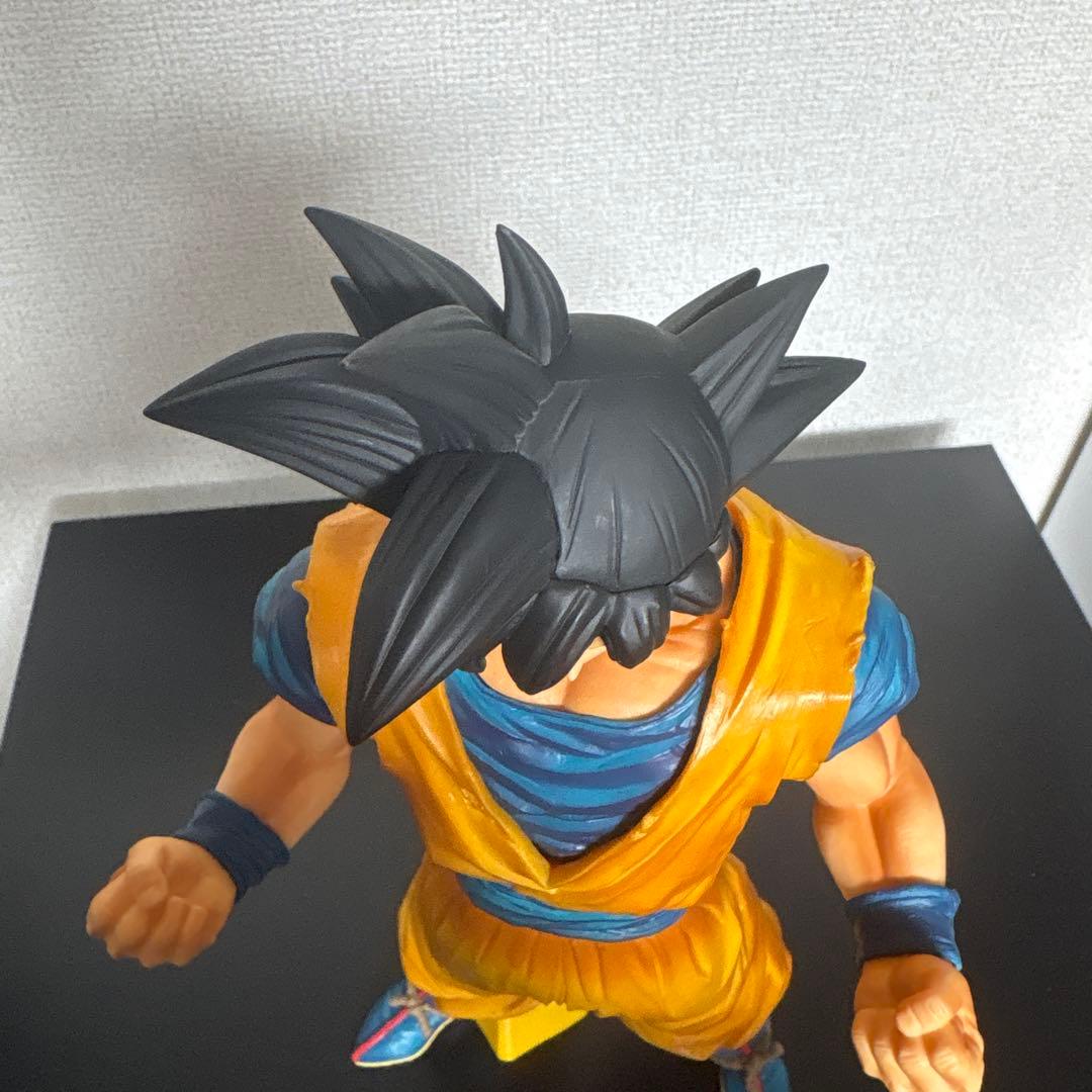 グランディスタ 孫悟空 黒髪 ドラゴンボール フィギュア - メルカリ