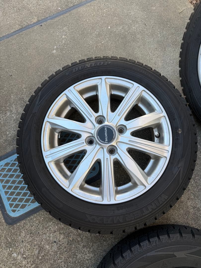 スタッドレスタイヤ 155/65/r14 2020年製 ダンロップ