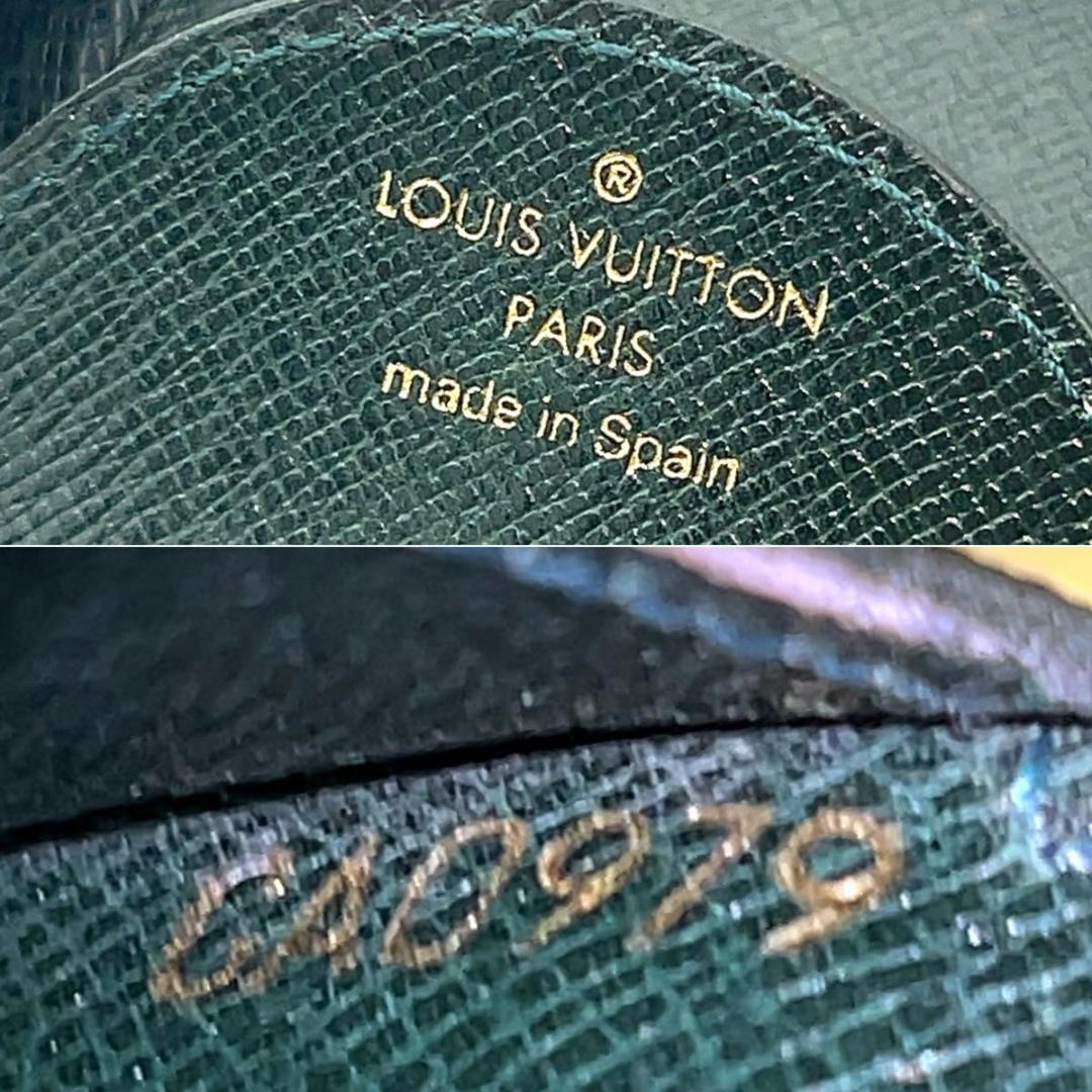 ルイヴィトン タイガ コインケース 小銭入れ キュベット エピセア 深緑