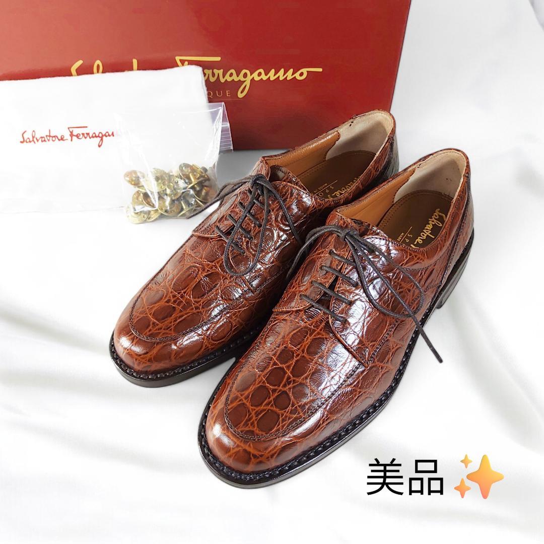 美品|フェラガモ|ゴルフシューズ|クロコダイル型押し|茶|5C|22cm 美品|フェラガモ|ゴルフシューズ|クロコダイル型押し|茶|5C|