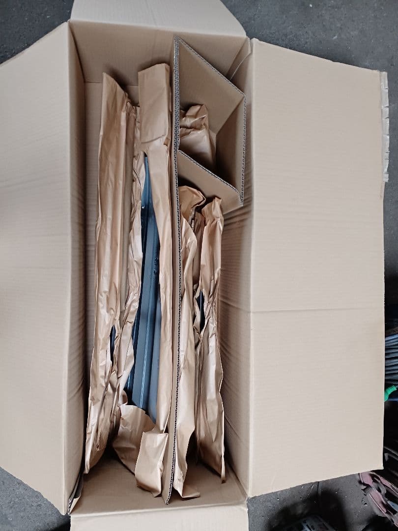 ヤリスクロモデリスタ サイドスカート 新品未使用 運転席側プラチナ