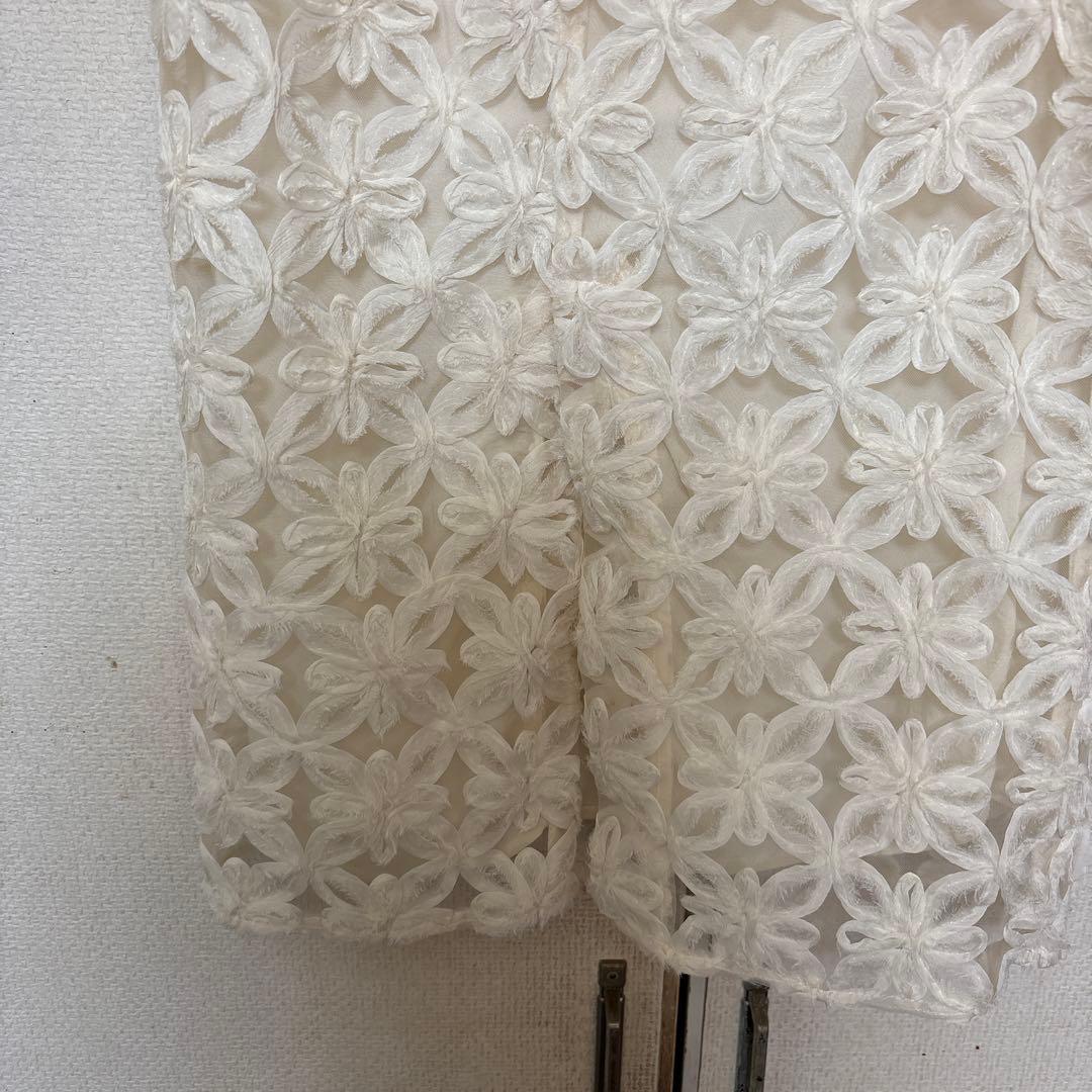 ZARA】ホワイト花柄刺繍 レースロングスカート - メルカリ