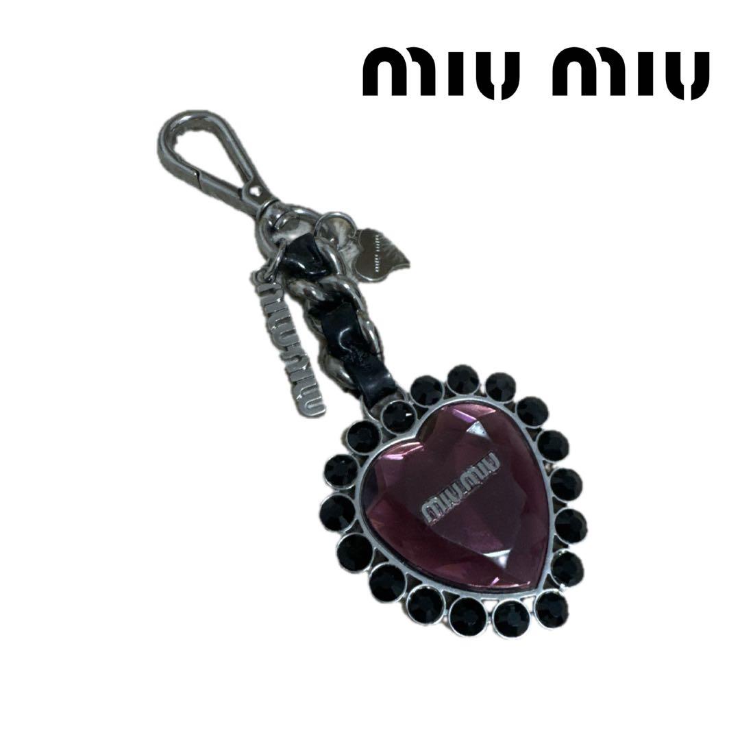 miumiu ミュウミュウ クリスタル ビジュー キーリング ミュウミュウ きらきらクリスタルビジューキーホルダー ハート ピンク