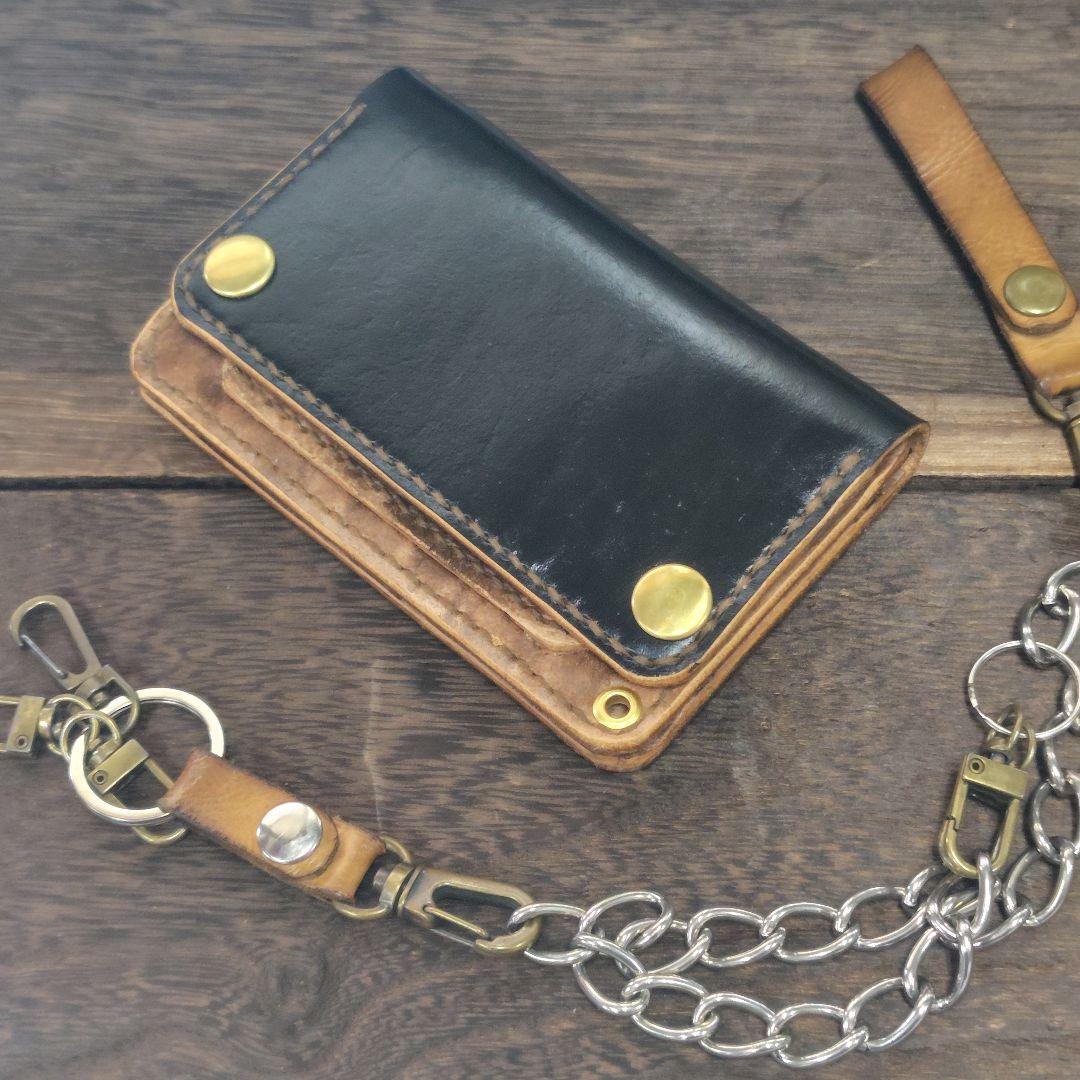 ミドルサイズ トラッカーウォレット 黒×ムラ茶 バラのハート(76) ミドルサイズ トラッカーウォレット 黒×ムラ茶 バラのハート(76