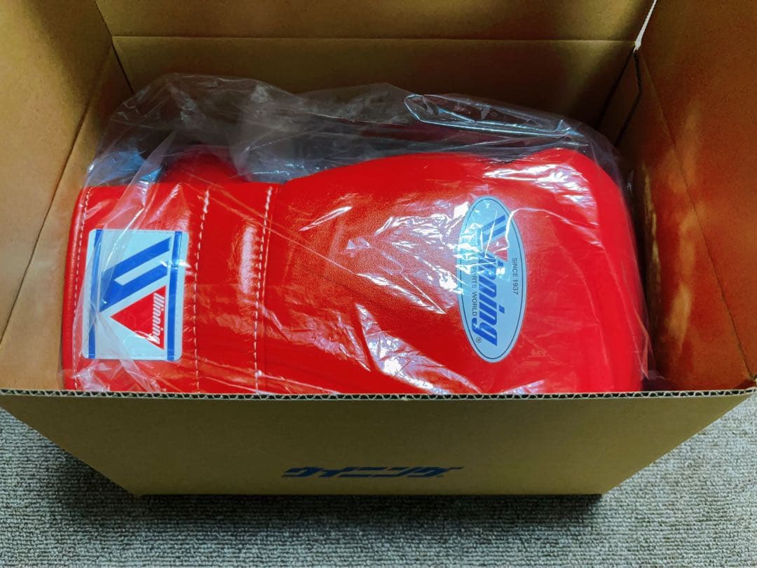 Winning ボクシンググローブ 14 oz レッド 紐式 - メルカリ