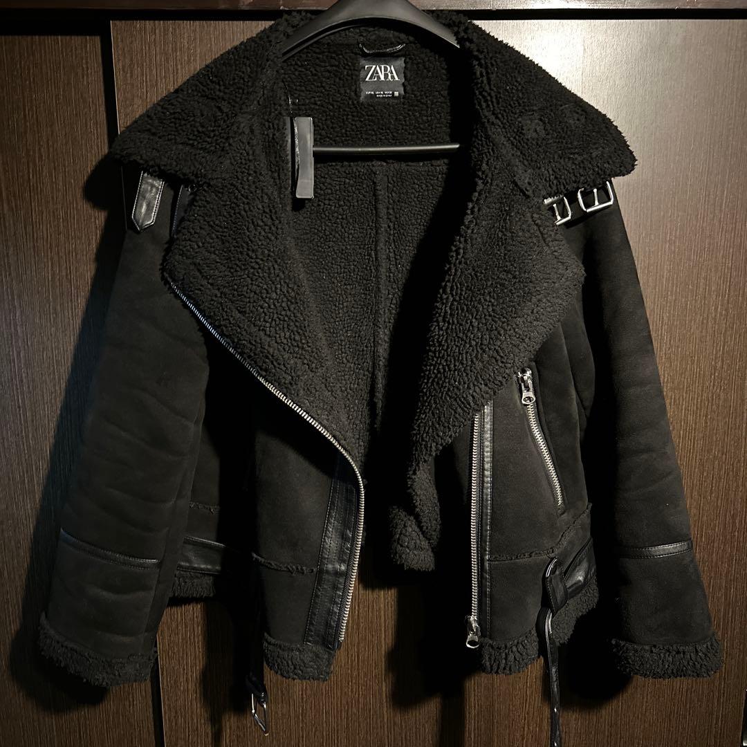 ZARA フェイクムートン ダブルライダース ジャケット ブラック - メルカリ