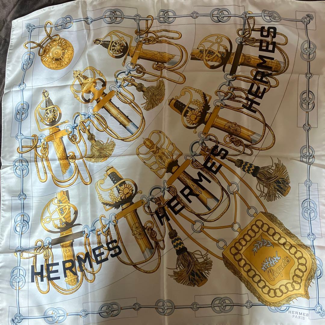 HERMES スカーフ ホワイト・ゴールド - メルカリ
