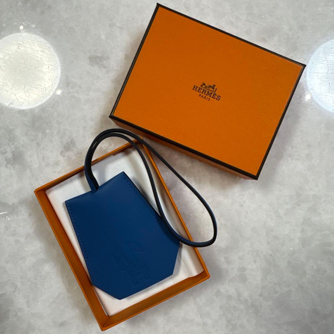 エルメス イヤーズギフト キークロシェット - メルカリ