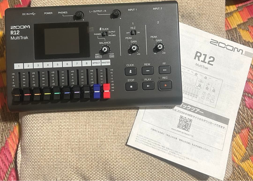 【美品】ZOOM R12 マルチトラックレコーダー Amazon.com: Zoom R12 Multi Track Portable Recorder, with