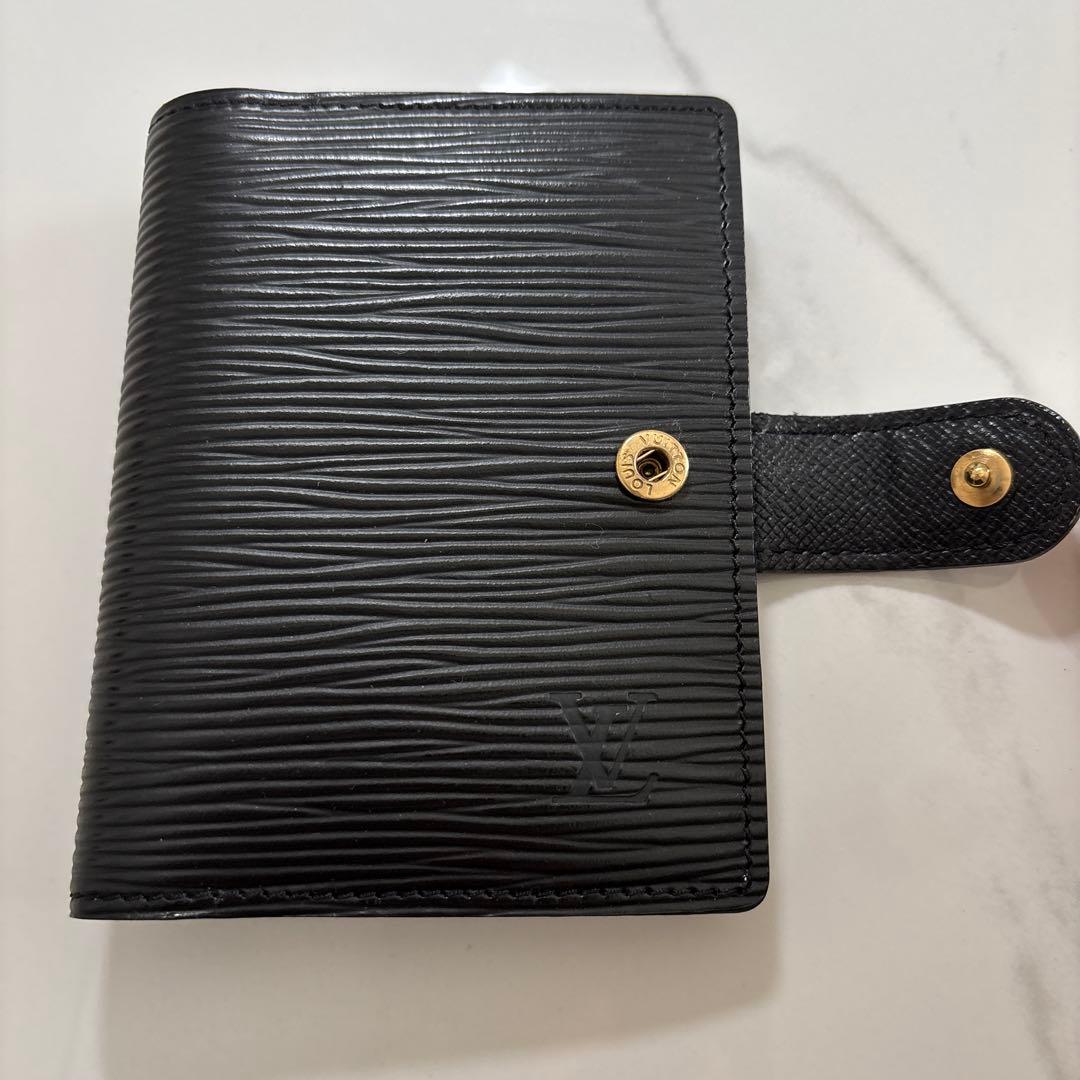 ルイ ヴィトン エピ ミニ手帳カバー ブラック - メルカリ