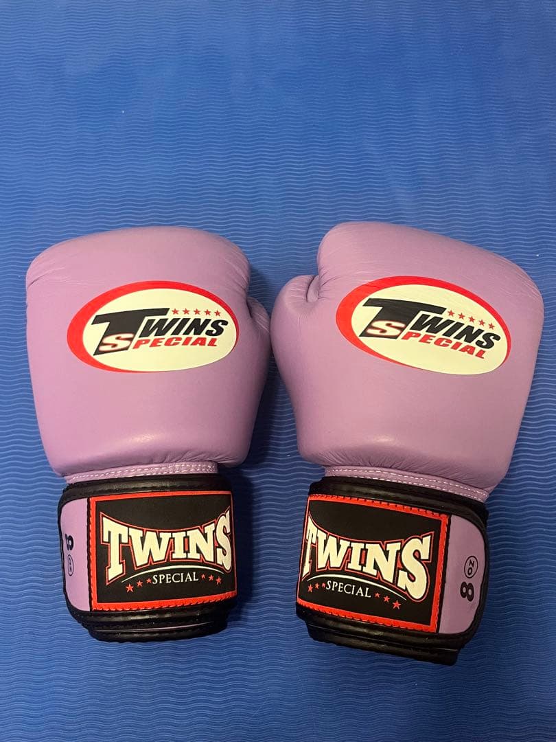 に*ゅ様 美品TWINS SPECIAL ボクシンググローブ 8oz パープル 専用】TWINS SPECIAL ボクシンググローブ 8oz パープル ボクシング