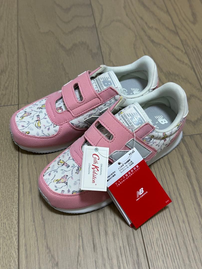 ニューバランス×キャス キッドソン　キッズスニーカー　21cm NB公式 - ニュースリリース - 「ニューバランス×キャス キッドソン