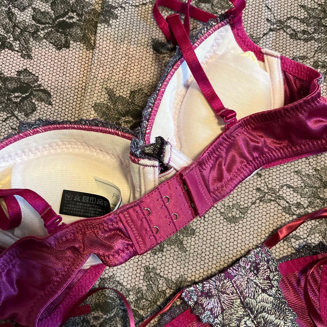 ☆Ravijour ☆sexypurple☆B70☆激レア☆TバックS