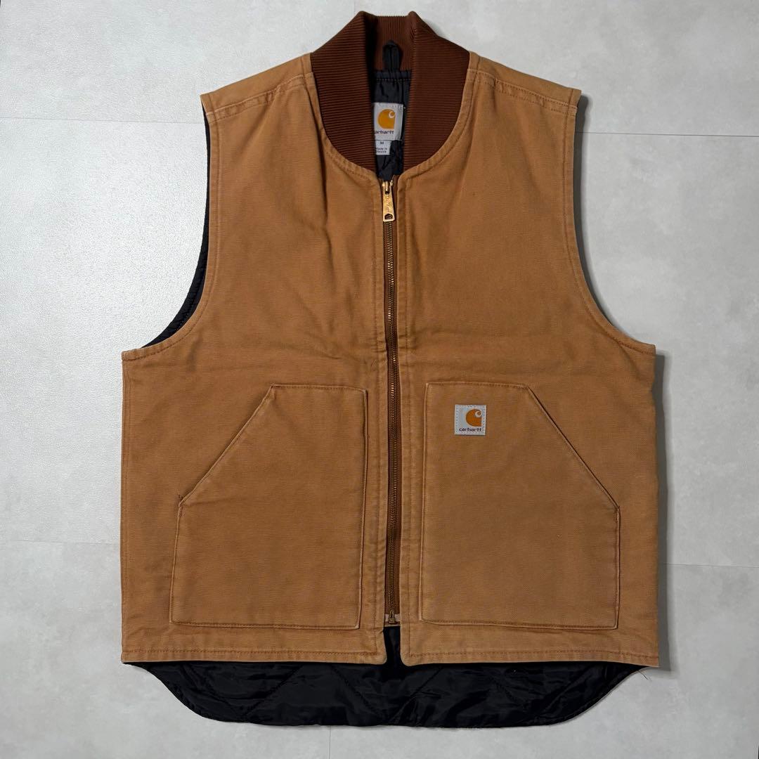 【美品】Carhartt カーハート ダックベスト キルティング キャメル M カーハート ダック ベスト キルティング裏地 中綿 カーハート