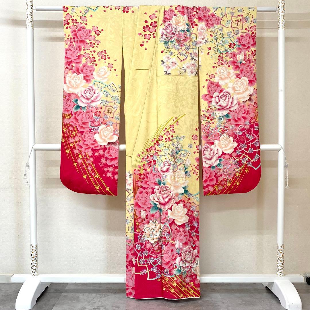⭐︎K0837 美品 正絹 振袖 レンタル店放出品 ガード加工 花柄 7号