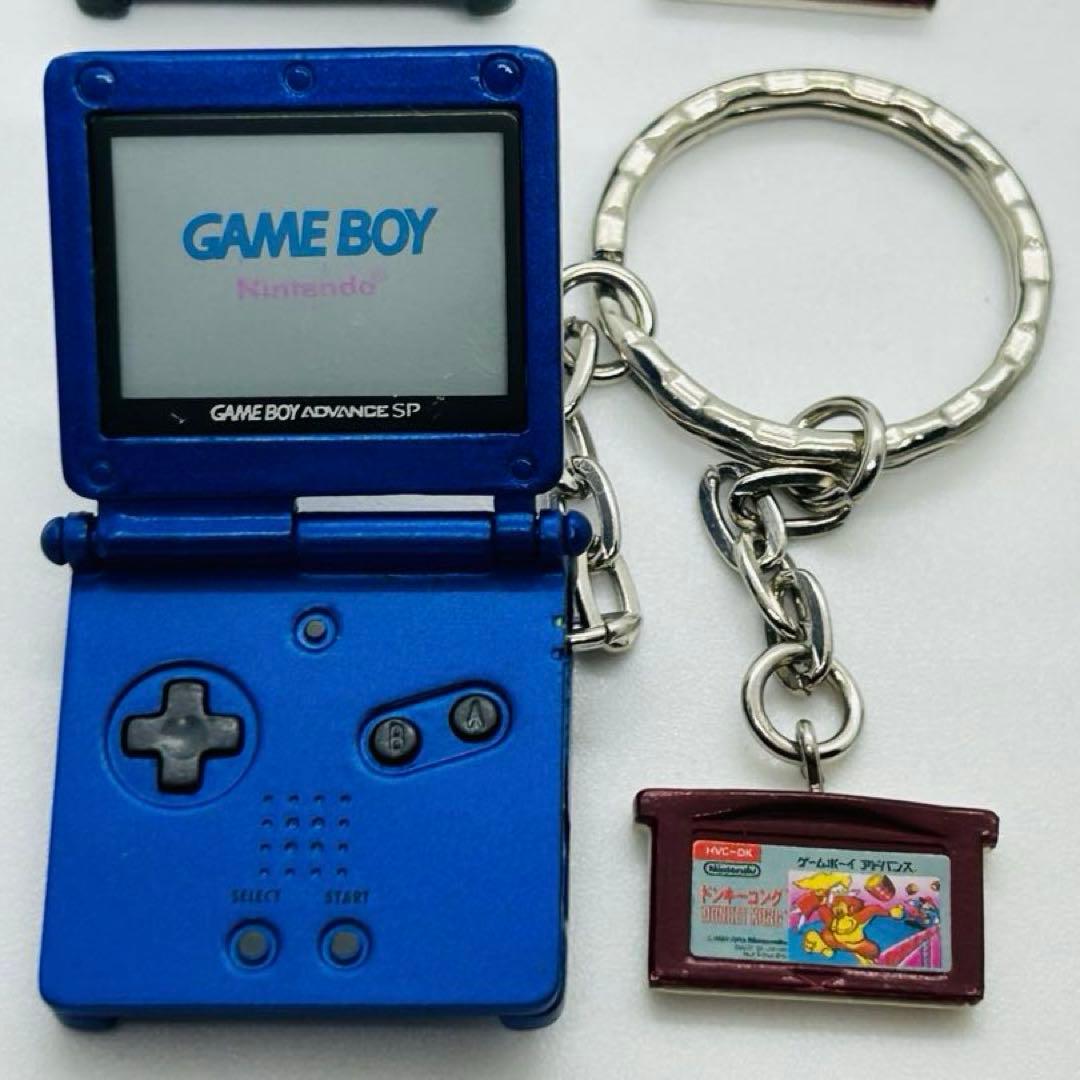 n*♪様 ゲームボーイアドバンスSP 4個セット キーホルダー カセット