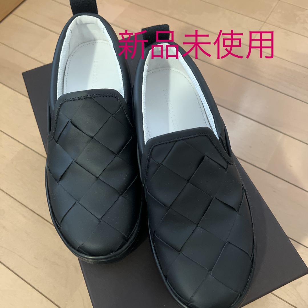 入手 困難BOTTEGA Intrecciato ボッテガ イントレチャート ボッテガ・ヴェネタ】イントレチャートの最新バッグに注目。大人が買う