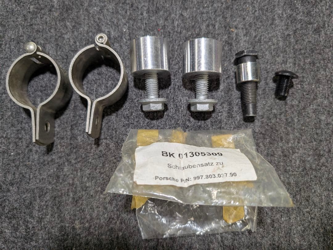 PORSCHE ポルシェ 911 997 GT3RS 車載 消火器 - メルカリ