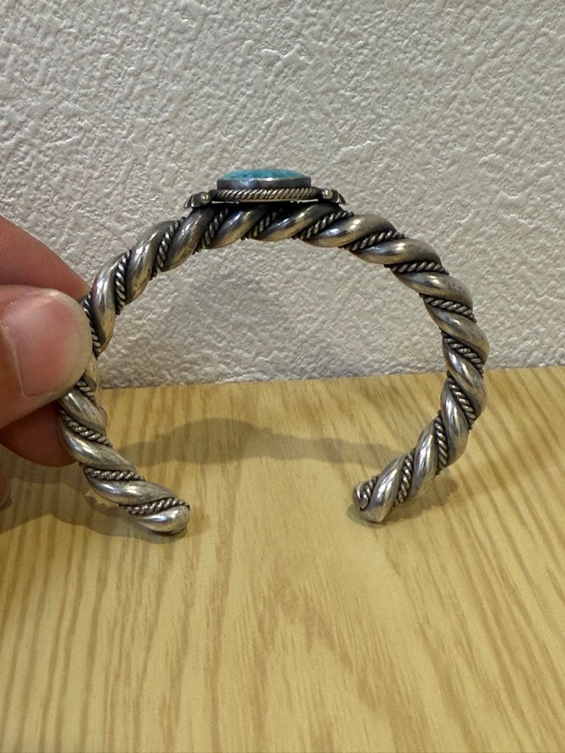 スティーブアルビソ モレンシターコイズケーブルバングル - メルカリ