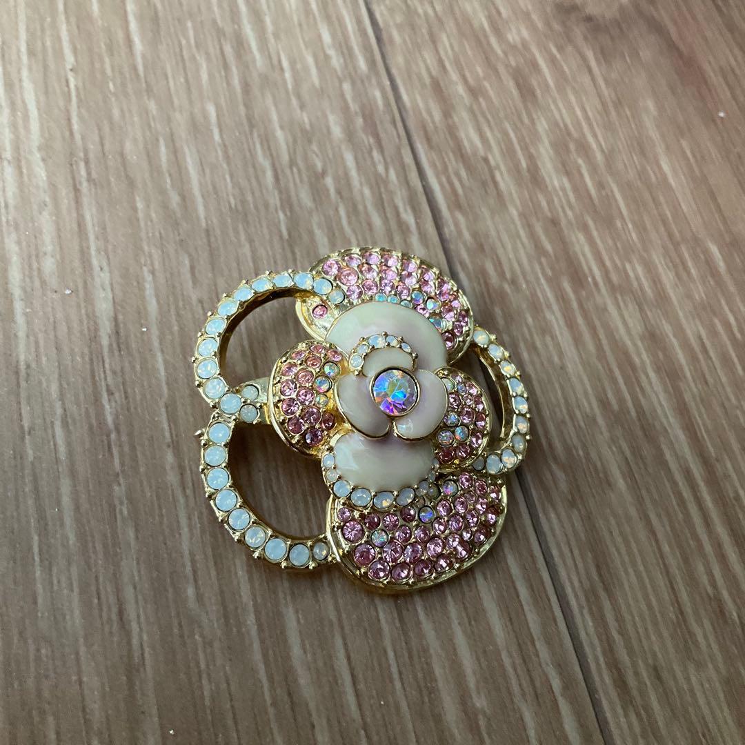 ANNA SUI アナスイ ブローチ 薔薇 バラ ピンク ビジュー