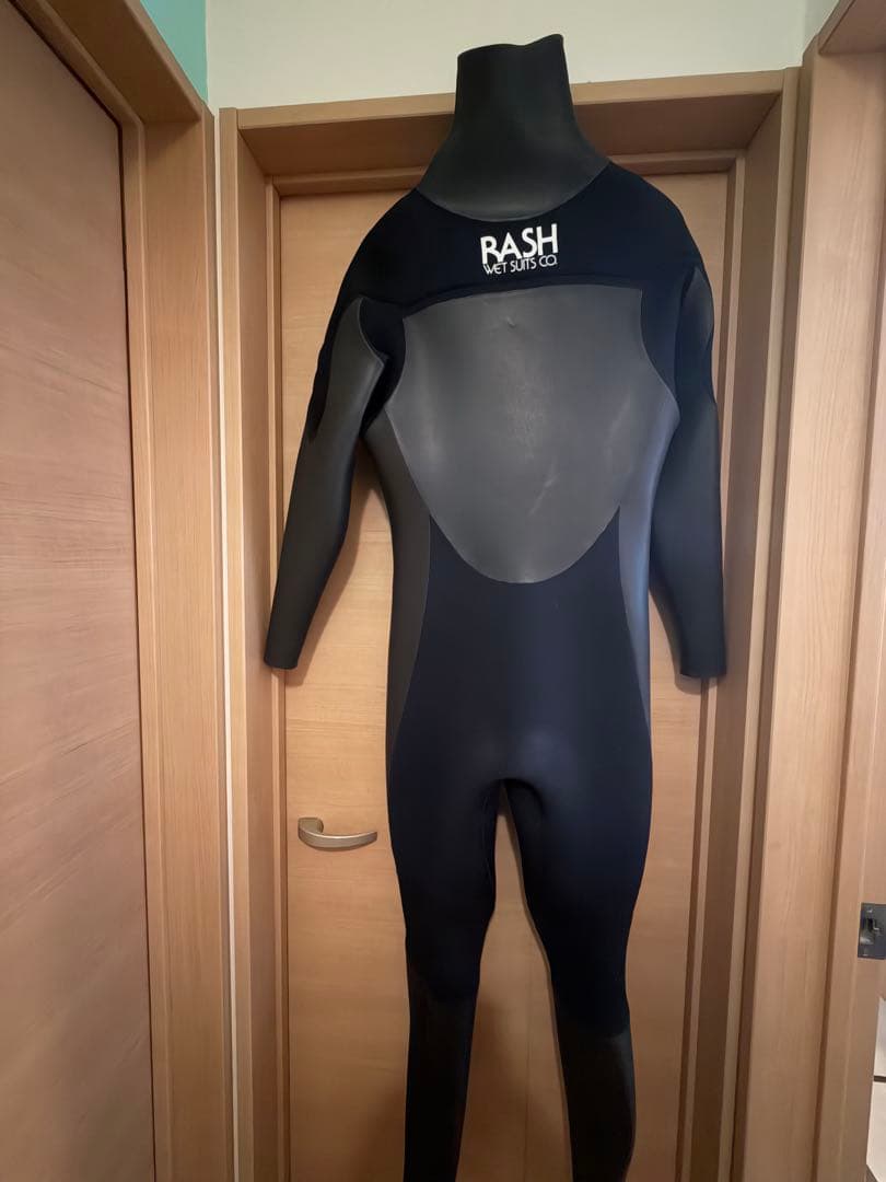 km6様専用、ウエットスーツセミドライRASH ブラック1回着用 - メルカリ